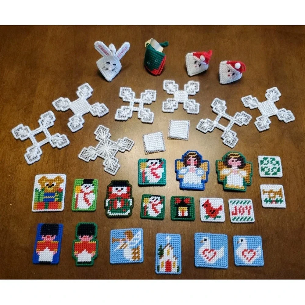 Lot of 30 Plastic Canvas Needlepoint Christmas Pieces Handmade Vintage Decor